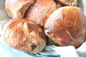 Chokoladeboller opskrift - nemme, bløde, luftige boller