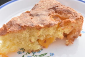 Ferskentærte - kage med fersken & marcipan