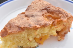 Ferskentærte - kage med fersken og marcipan - opskrift