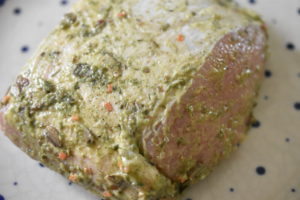 Kamsteg på grill - grillet marineret kamsteg