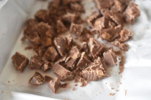 Bananboller - grove med chokolade - nem opskrift