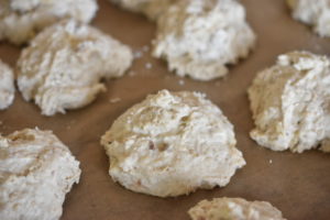 Bananboller - grove med chokolade - nem opskrift