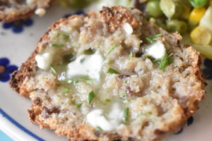 Kryddersmør med hvidløg - af friske krydderurter