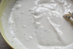 Creme fraiche dressing - nem og lækker opskrift