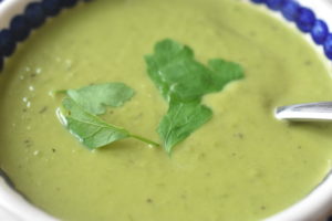 Ærtesuppe - med fløde. Nem og lækker opskrift