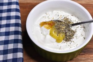Creme fraiche dressing - nem lækker opskrift