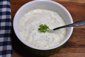 Creme fraiche dressing - nem lækker opskrift
