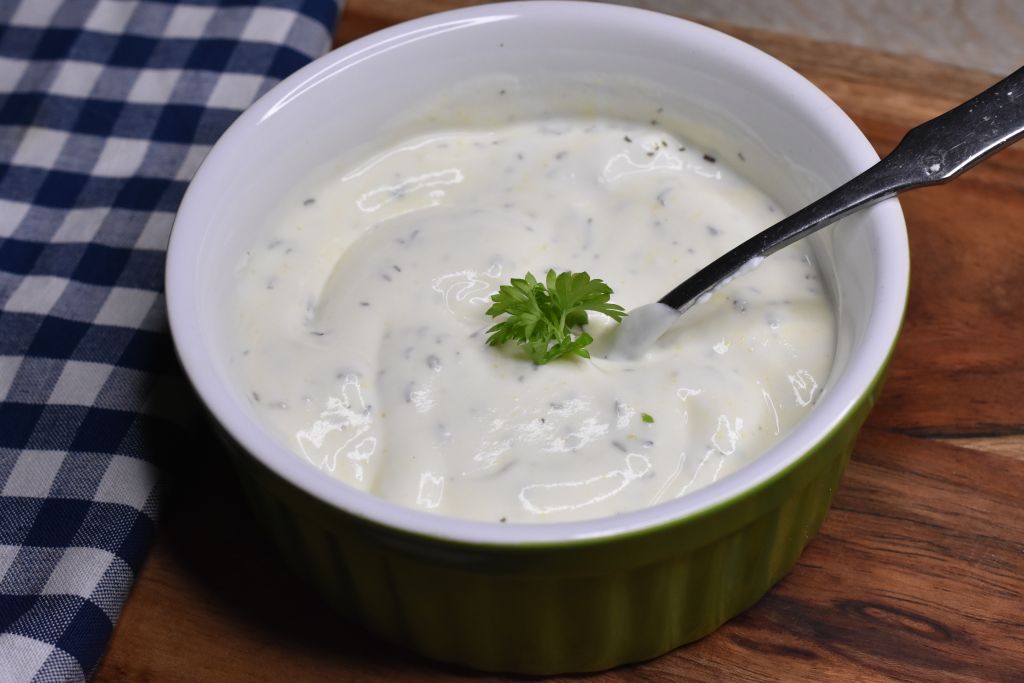 Creme fraiche dressing - nem lækker opskrift