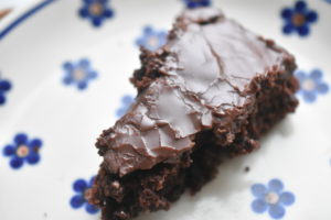 Chokoladekage opskrift - nem svampet kage