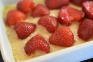 DSC_2163 • nogetiovnen.dk Clafoutis opskrift med jordbær - jordbærkage