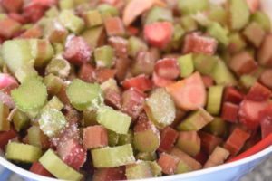 Rabarberkage med kokos i bradepande - nem opskrift