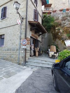 Quota -  den smukke bjerglandsby i Toscana