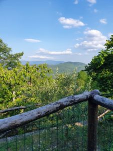 Quota -  den smukke bjerglandsby i Toscana