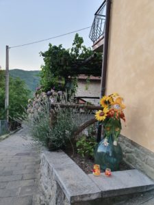 Quota -  den smukke bjerglandsby i Toscana