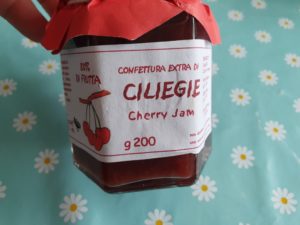 Kirsebær syltetøj fra Italien :-)