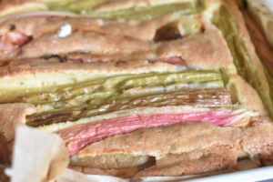 Dessertkage med rabarber - bradepandekage