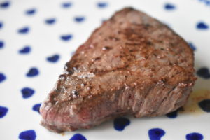 Minutsteaks - steaks med smør stegt på pande 