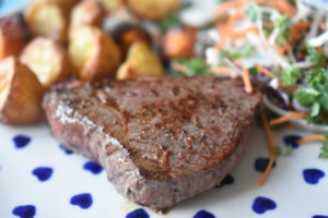 Minutsteaks - steaks med smør stegt på pande 