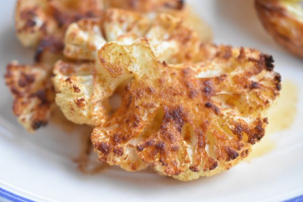 Bagt blomkål med paprika - nem og lækker opskrift