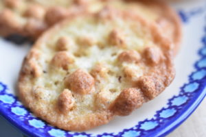 DSC_0168 • nogetiovnen.dk Guldkorn - sprøde guldkornskager. Nem opskrift