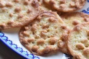 DSC_0174 • nogetiovnen.dk Guldkorn - sprøde guldkornskager. Nem opskrift