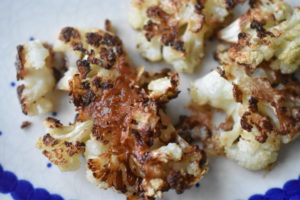 Bagt blomkål med parmesan - blomkål i ovn