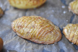 Hasselback kartofler opskrift - lækre & sprøde