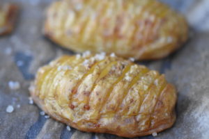Hasselback kartofler opskrift - lækre & sprøde