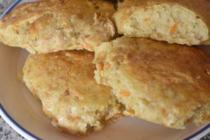 Gulerodsboller - grove boller med gulerødder