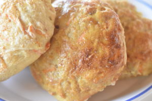 Gulerodsboller - grove boller med gulerødder