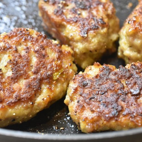 Frikadeller opskrift - god frikadellefars