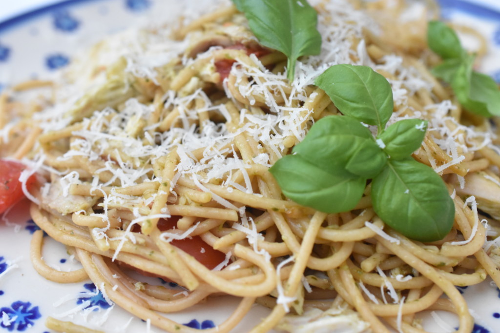 Pasta med kylling og pesto - nem opskrift