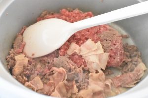 Kødsovs opskrift med tomat - langtidssimret