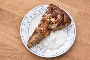 Æblekage - opskrift på kage med æble & kanel