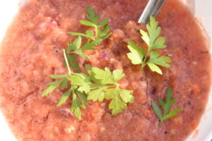 Tomatsalsa - opskrift på nem salsa med tomat