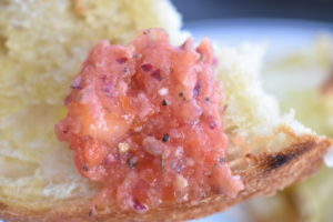 Tomatsalsa - opskrift på nem salsa med tomat