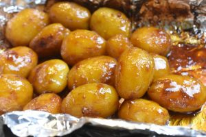 Brunede kartofler i ovn med brun farin opskrift