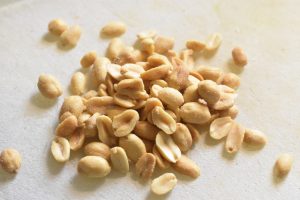 Karamelsnitter med peanuts - nem opskrift