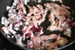 DSC_1220 • nogetiovnenstaging.com Franske ærter - opskrift på ærter med bacon