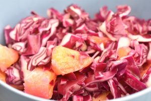Nem rødkålssalat med appelsin - nem opskrift