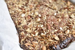 Brownie opskrift med chokolade og karamel