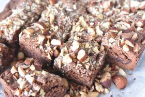 DSC_1307 • nogetiovnen.dk Brownie cookie kage med chokolade - opskrift