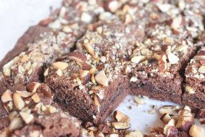 DSC_1325 • nogetiovnen.dk Brownie cookie kage med chokolade - opskrift