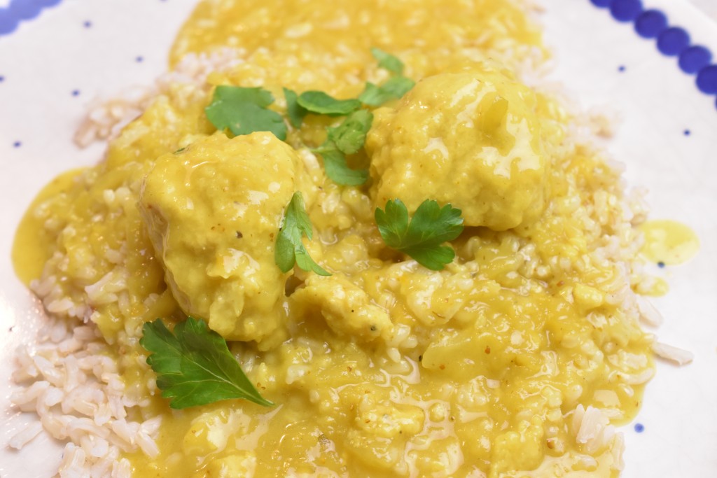 DSC_1327 • nogetiovnen.dk Boller i karry opskrift - nem lækker aftensmad