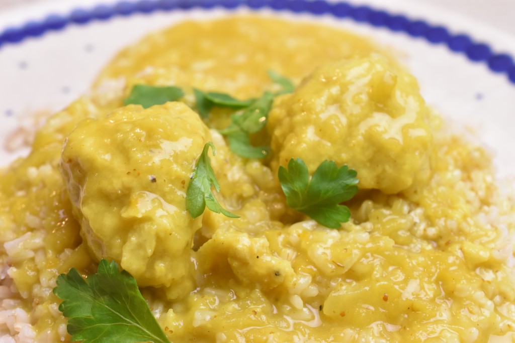 Boller i karry opskrift - nem lækker aftensmad