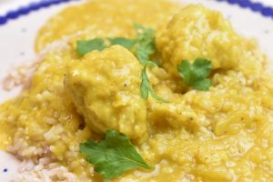 Boller i karry opskrift - nem lækker aftensmad 