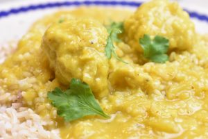 Boller i karry opskrift - nem lækker aftensmad 