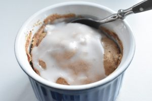 Kage i kop med kanel - nem fedtfattig opskrift