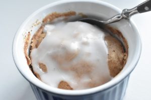 Kage i kop med kanel - nem fedtfattig opskrift