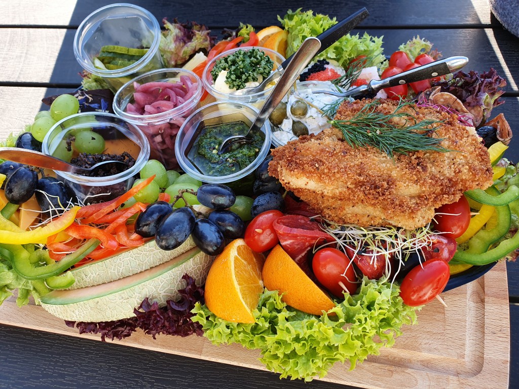 Spis ude hjemme - støt lokalt med take away